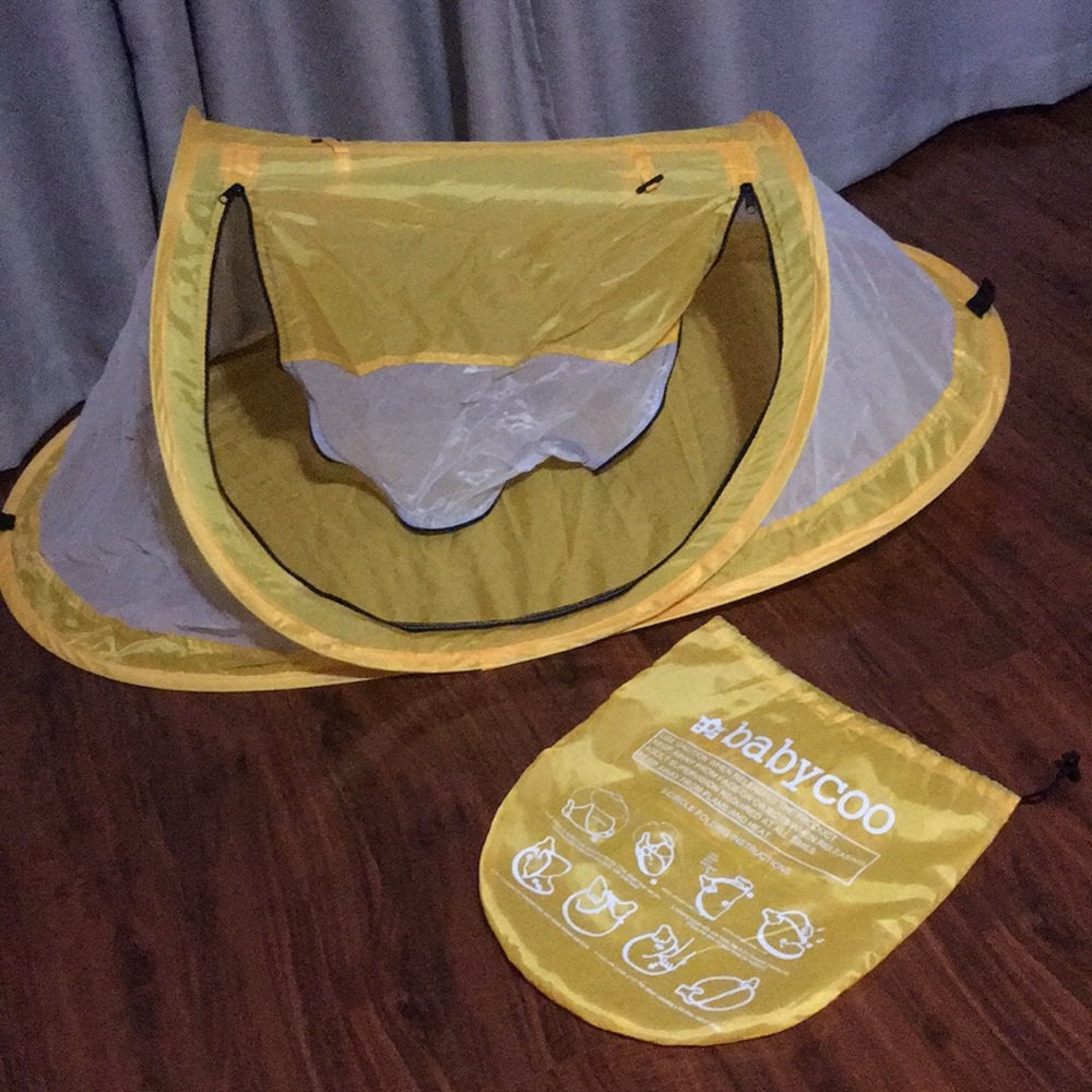 Baby Coo portable baby infant beach tent